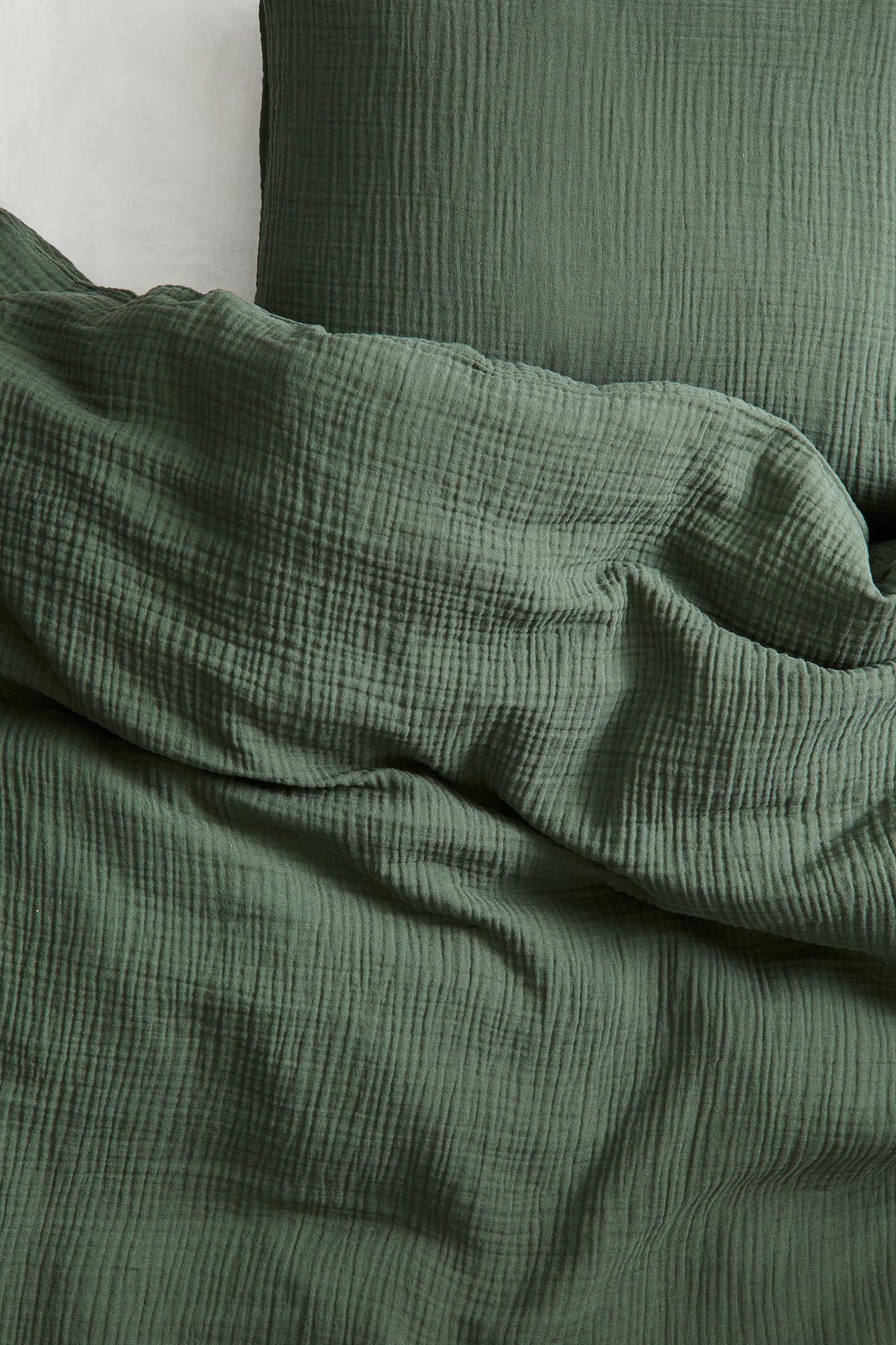 Pillow case orange stripes